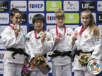Абиба Әбужақынова Азия чемпионатының күміс жүлдегері атанды