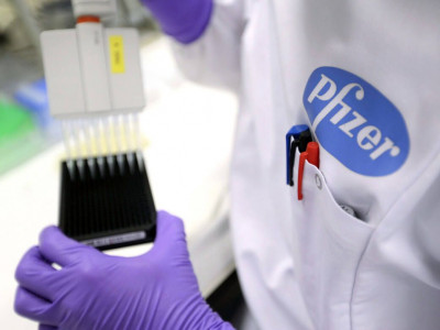 Pfizer компаниясы өз вакцинасының жалған нұсқалары қолданылғанын анықтады