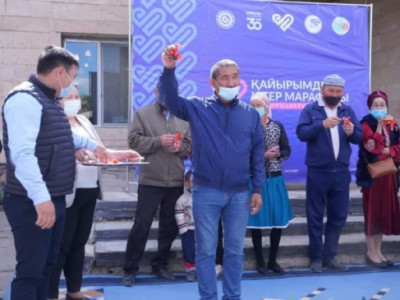 Кәсіпкер 10 отбасыға баспана сыйлады