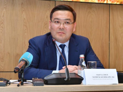 "Күдікті емес, куәгер ретінде шақырылды". Шөкеевтің орынбасарының ұсталуына қатысты Антикор түсінік берді