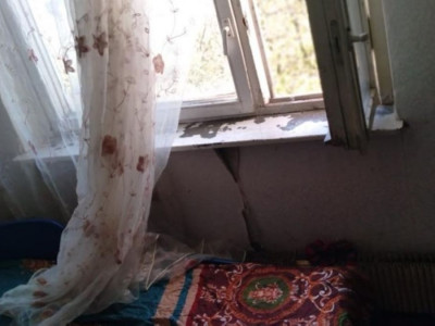 Жетінші қабаттан құлаған екі жасар бала аман қалды