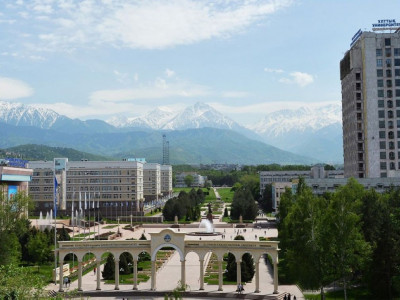 ҚазҰУ-да білім алып жүр талай қандас баласы...