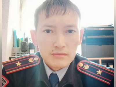 «Жедел жәрдем шақырмаған»: өзіне оқ атқан полицейдің туыстары оқиғаның мән-жайын айтты