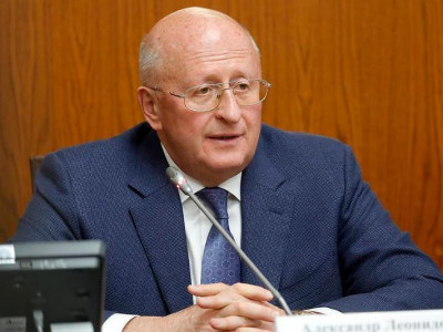 Коронавирус: ғалымдар мұрынға себетін вакцина қашан тіркелетінін айтты
