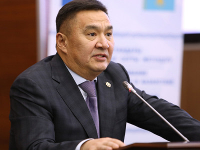 Сыбайлас жемқорлыққа қарсы агенттіктің жаңа басшысы қанша жалақы алады?