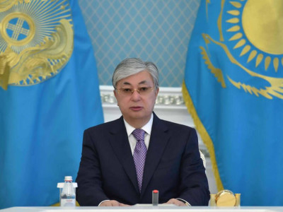 Мемлекет басшысы: Тәуелсіздіктің қасиетті нышандары ұлтты ұлы істерге ұйыстыра берсін!