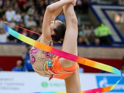 Көркем гимнастика: Алина Әділханова Азия чемпионатында екі күміс жүлде алды