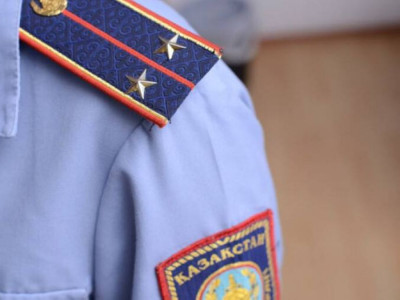 «Жалған» полицей ұсталды
