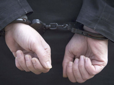 Сүйіктісінің адам өлтіргенін жасырған қыз істі болды