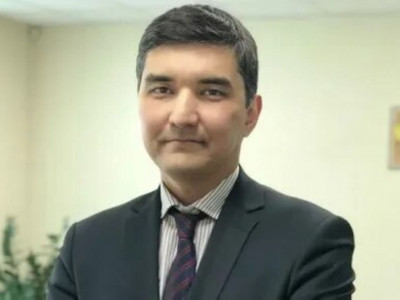 Шенеунік карантин ережесін бұзған зайыбы үшін кешірім сұрады