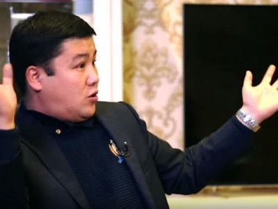 Тұрсынбек Қабатов ҰБТ-ға қызының орнына басқа адамды кіргізген бе?