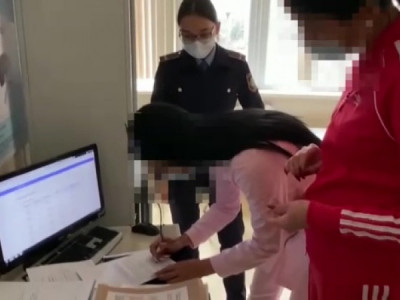 Арнайы құпиясөзі болған: елордада вакцина паспортын сатқан топ ұсталды