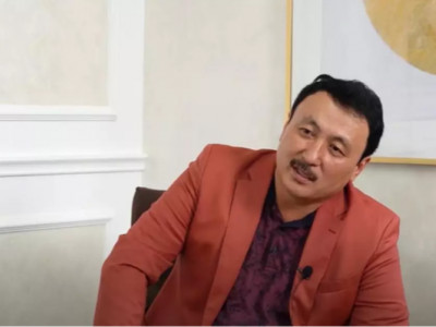 "Қызым мен жұбайым қайтқаннан кейін үйге кіре алмай, ұзақ отыратын едім" – Аманжол Әлтаев