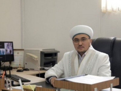 Атыраудың бас имамы мешітке тиесілі 4 көлікті сатып жібергені жайлы ақпарат таратқандар іздестіріліп жатыр