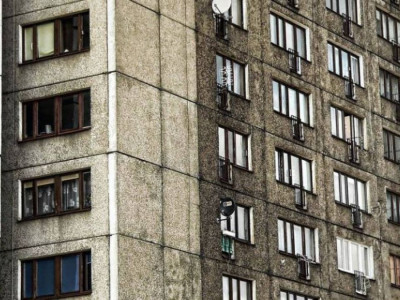 Семейде ер адам 16 қабаттан секіріп кеткен