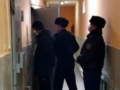Сыбайластарымен бірге 35 млн теңге жымқырған пошта қызметкері ұсталды