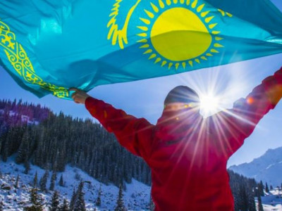 Елімізде Қазақстан есімді 24 адам тұрады