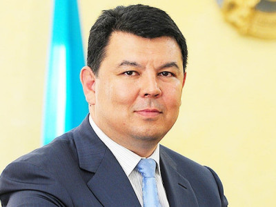 Қанат Бозымбаев Алматы облысының әкімі болып тағайындалды