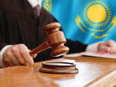 Басшылығын қысым көрсетті деп айыптаған судья сотталды