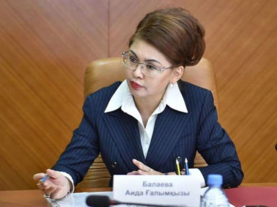 Аида Балаева журналист пен экс-депутат арасындағы оқиғаға пікір білдірді