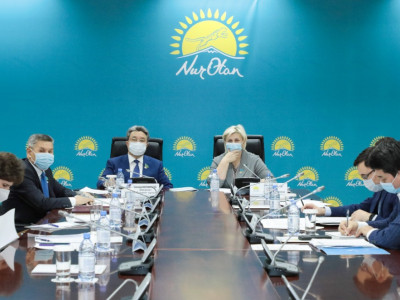 Nur Otan алаңында инвестициялық ахуал мәселелері қаралды