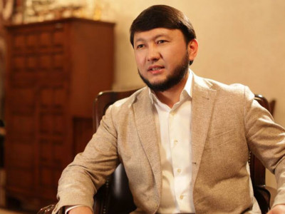 «Тоқаев адамзат ақырзаманға кіріп тұрғанда келді» – Мұхамеджан Тазабек