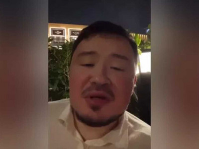 «Атып жатыр»: Құлыбаевтың баласы елдегі жағдай туралы айтты (ВИДЕО)
