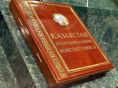 «116 рет өзгеріс енгізілген Конституцияны ауыстыру қажет» - саясаттанушы