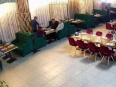 Ішімдікке сылқия тойған қызылордалық шенеуніктер бүлік шығарды (ВИДЕО)