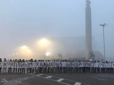 Журналист митингтен кейін қызмет құнын көтеріп жіберген адвокаттарға шүйлікті
