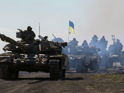 «Ресей 1 күннен кейін Украинаға шабуыл жасауы мүмкін» - Зеленский (ВИДЕО)