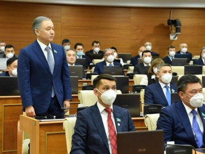 «10 жыл отырдым»: қызметінен кеткен Нығматулин мәлімдеме жасады