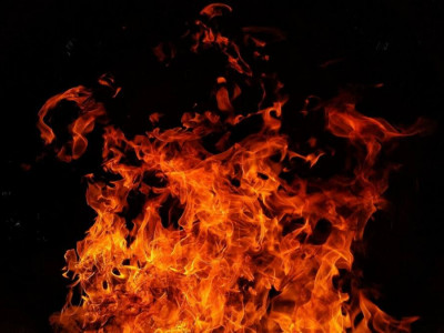 Моңғолия көмір өндіру саласының қызметкері өзін өртеп жіберді (ВИДЕО)