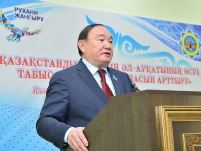 «Президенттің батыл шешімдерінің арқасында елдің тұтастығын сақтап қалдық» - сенатор