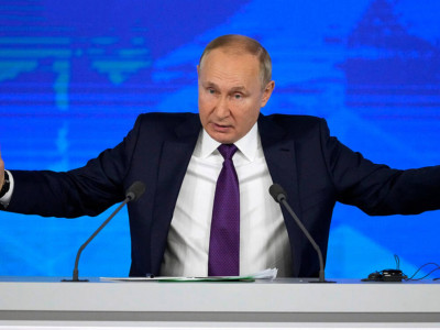 Путин Украинадағы соғыстың қандай жағдайда тоқтайтынын айтты