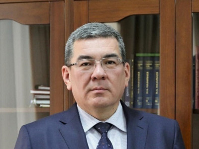 Календеров Сапарбаевтың орынбасары болды