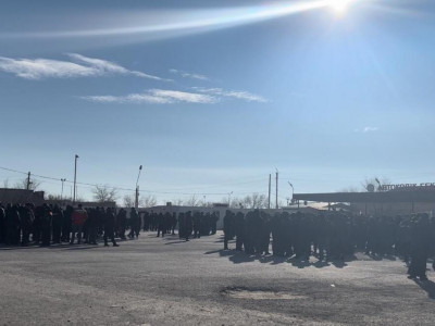 Жаңаөзенде мыңнан астам қызметкер жұмысқа шықпай қойды