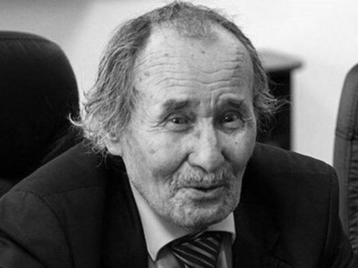 Жазушы-сатирик Табыл Құлияс дүниеден өтті