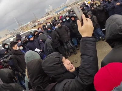 Маңғыстаулық жұмысшылар тағы да наразылыққа шықты (ВИДЕО)