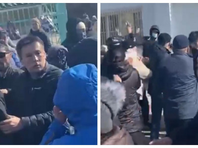 Жаңаөзендіктер Жанболат Мамайды тас атып қуды (ВИДЕО)