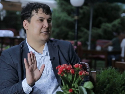 «Президенттің әрбір сөзі – тегіс хақ»: Балтабек Нұрғалиев Тоқаевқа да біраз ода арнады