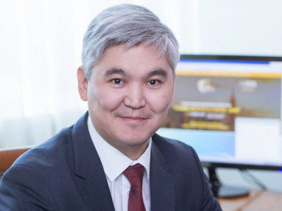 Президент Елжан Біртановтың інісін қызметінен босатты