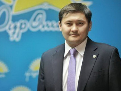 «Президенттің төңірегіне топтасып, Жаңа Қазақстанды құрайық» – Мәжіліс депутаты