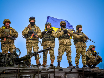 Қалаларын қайтарып ала бастаған украиндықтар жау әскерін қоршауға көшпек
