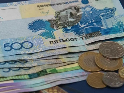 «Үкімет жалақыны көтеру мәселесін қарастырып жатыр» - Экономика министрлігі