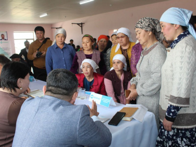 AMANAT партиясының мобильді қоғамдық қабылдаулары Түркістан және Солтүстік Қазақстан облыстарына барды