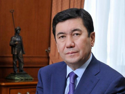 Ерлан Қошанов AMANAT партиясының төрағасы болды