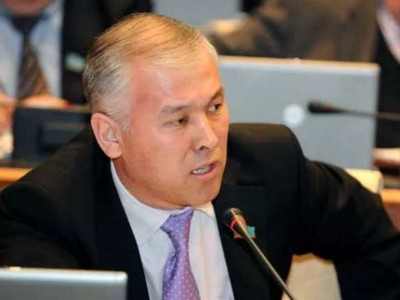 «Біздің билік үлкен қауіптің алдында тұр» – Мұрат Әбенов