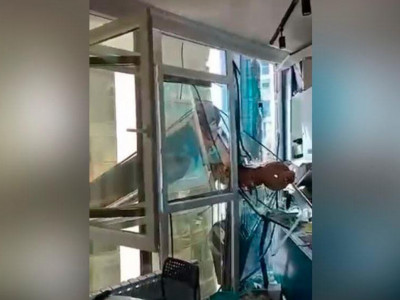 Көпқабатты үйге құлап кеткен кранның иесі жазаланды