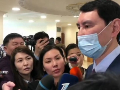 «Доллар сатып алғандар ұтылды»: Жамаубаев сұрақтарға жауап берді